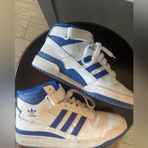 Women’s adidas size 7 1/2 blue and white mid top sneaker